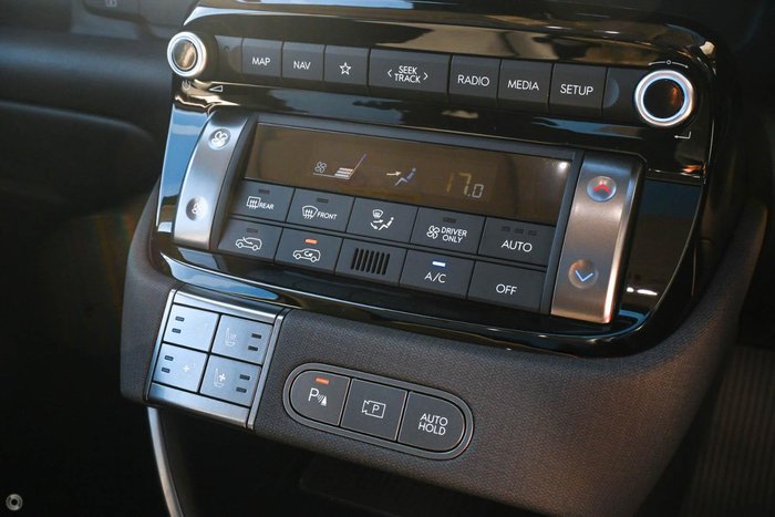 2025 Hyundai INSTER Cross