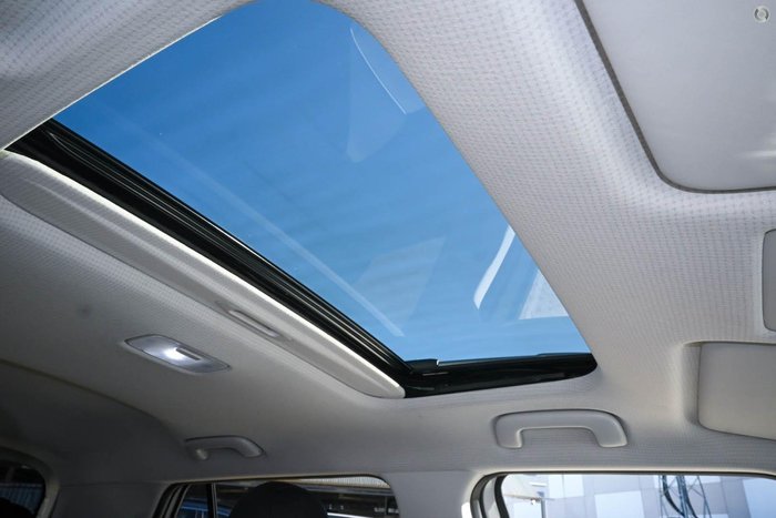 2025 Hyundai INSTER Cross