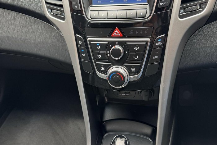 2014 Hyundai i30 Trophy GD2 MY14 Creamy White