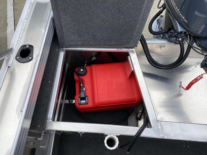 2026 QUINTREX 420 Renegade TS