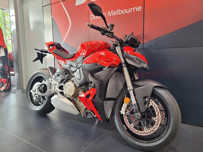 2025 Ducati Streetfighter V4