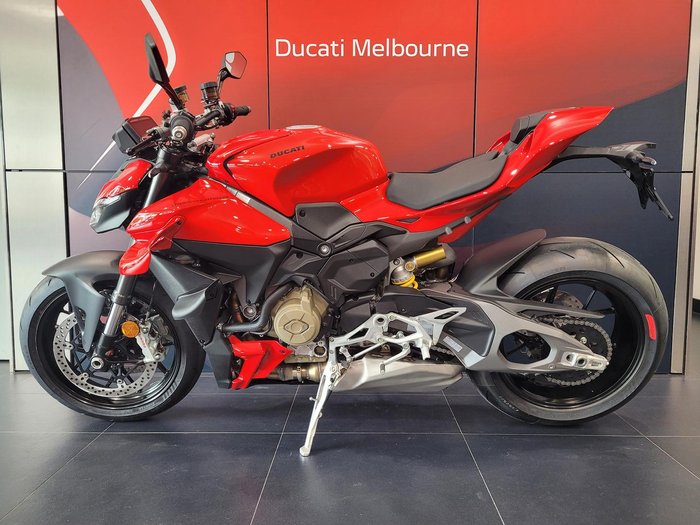 2025 Ducati Streetfighter V4