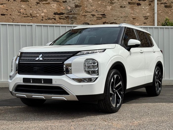 2023 Mitsubishi Outlander Aspire