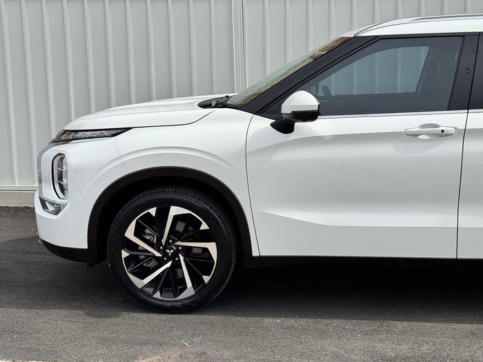 2023 Mitsubishi Outlander Aspire