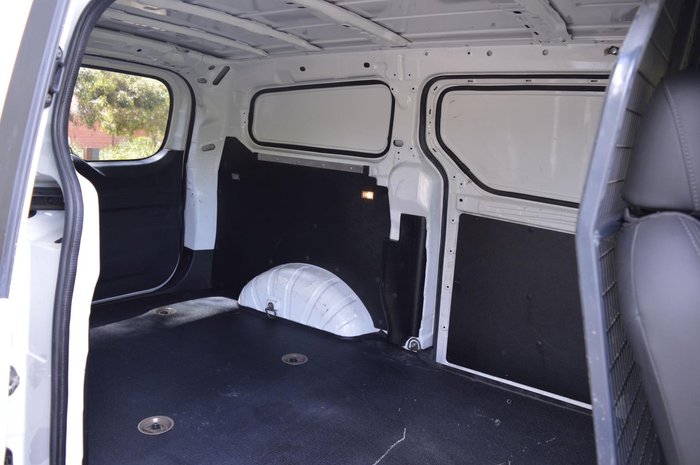 2021 LDV G10 SV7C Blanc White