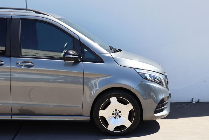 2022 Mercedes-Benz V-Class V300 d AMG Avantgarde 447 Selenite Grey