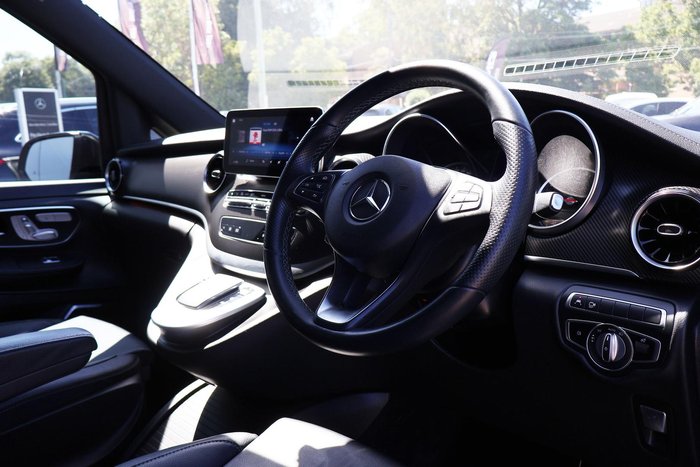 2022 Mercedes-Benz V-Class V300 d AMG Avantgarde 447 Selenite Grey