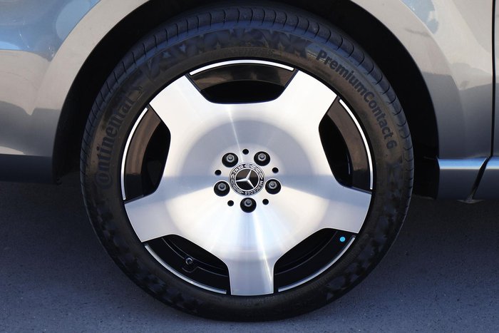 2022 Mercedes-Benz V-Class V300 d AMG Avantgarde 447 Selenite Grey