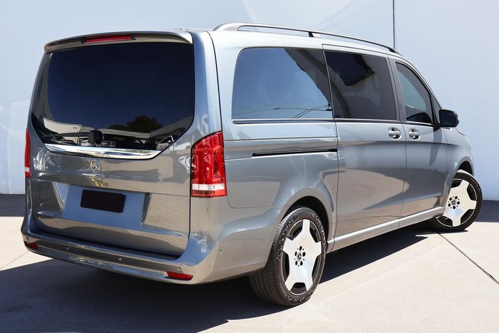 2022 Mercedes-Benz V-Class V300 d AMG Avantgarde 447 Selenite Grey