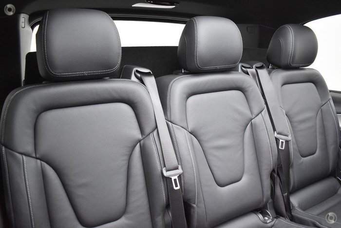 2022 Mercedes-Benz V-Class V300 d AMG Avantgarde 447 Selenite Grey