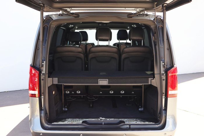 2022 Mercedes-Benz V-Class V300 d AMG Avantgarde 447 Selenite Grey