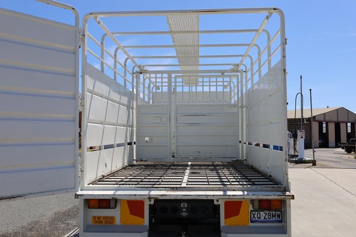 2020 Fuso Fighter 1424 21ft Cattle Crate