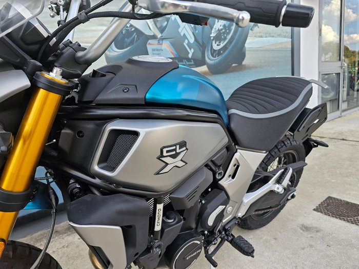 2023 CFMOTO CL-X ADVENTURE Blue
