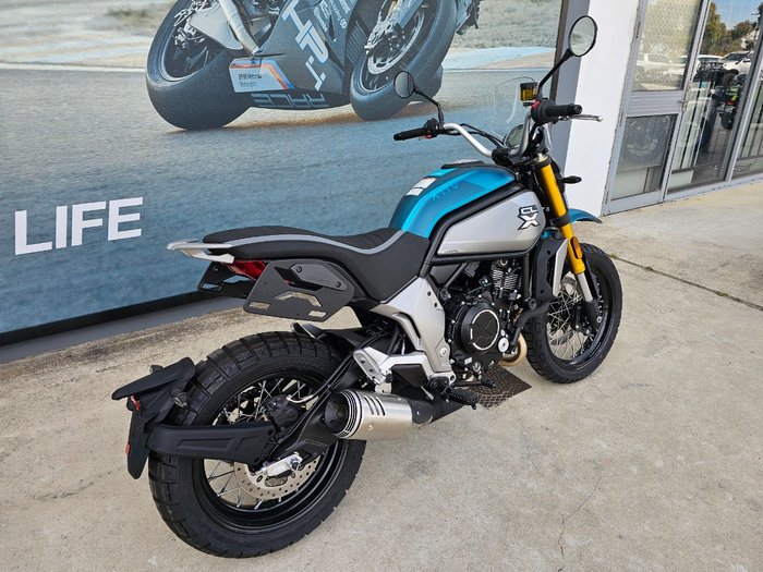 2023 CFMOTO CL-X ADVENTURE Blue