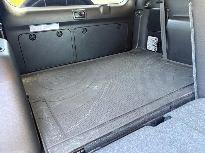 2023 Toyota Landcruiser Prado VX