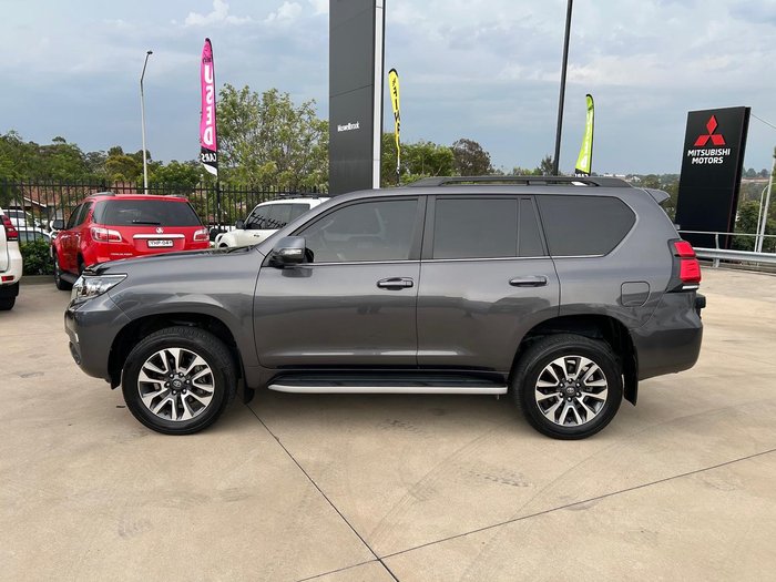 2023 Toyota Landcruiser Prado VX