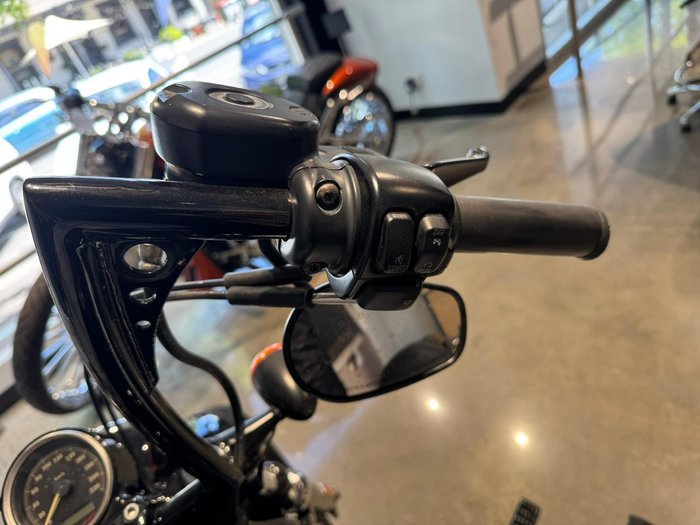 2011 Harley-Davidson Forty-Eight (XL1200X) Sportster Black