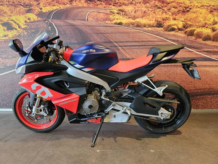 2022 Aprilia RS 660 RS Red