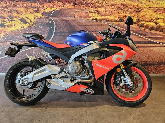 2022 Aprilia RS 660 RS Red