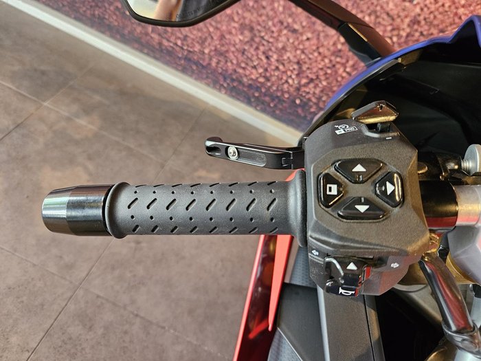 2022 Aprilia RS 660 RS Red