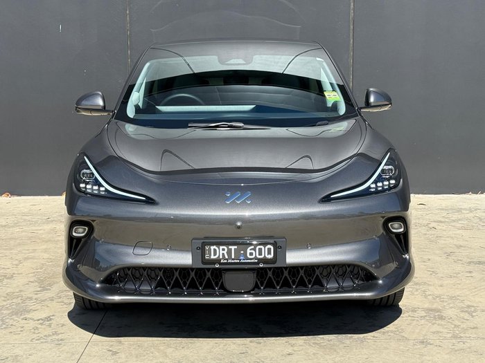 2025 MG IM6 Platinum