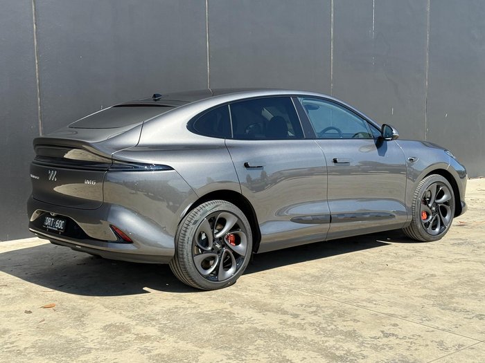 2025 MG IM6 Platinum