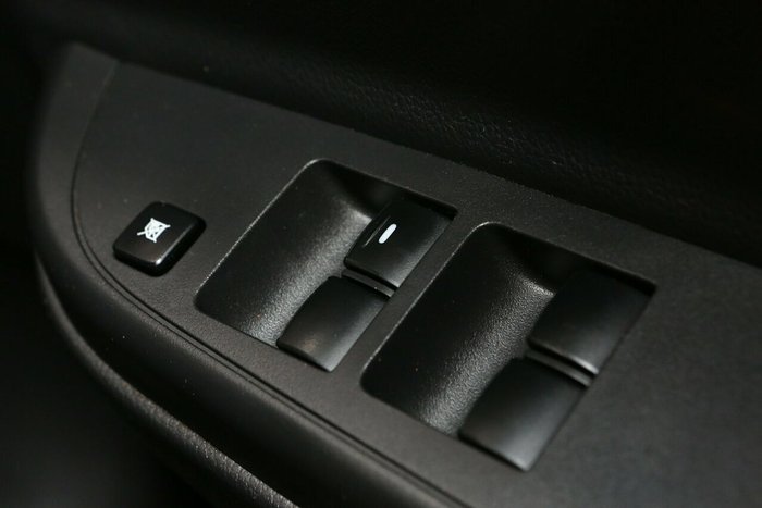 2020 Mitsubishi Triton GLX ADAS