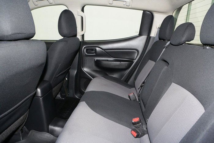 2020 Mitsubishi Triton GLX ADAS