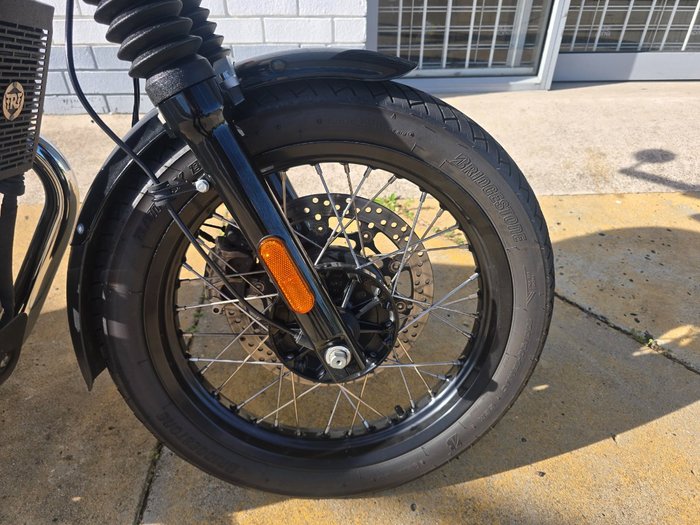 2022 ROYAL ENFIELD (SEE ALSO ENFIEL INTERCEPTOR 650 E5 CUSTOM Black