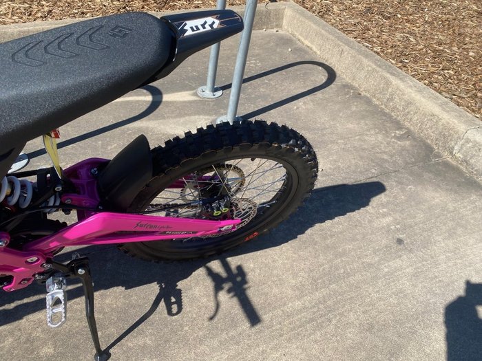 2025 Sur-ron LIGHT BEE X NEON PINK