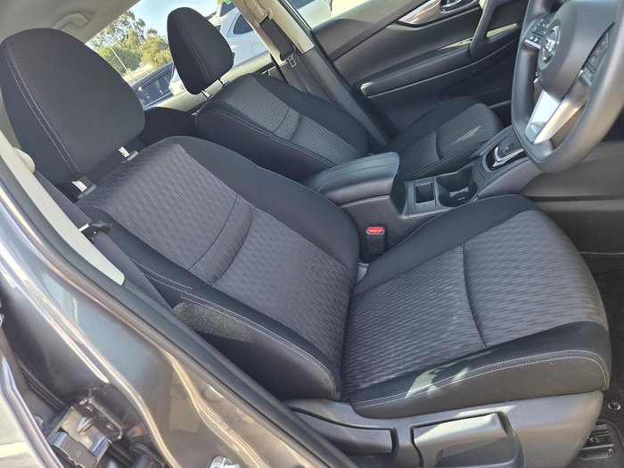 2020 Nissan X-TRAIL ST