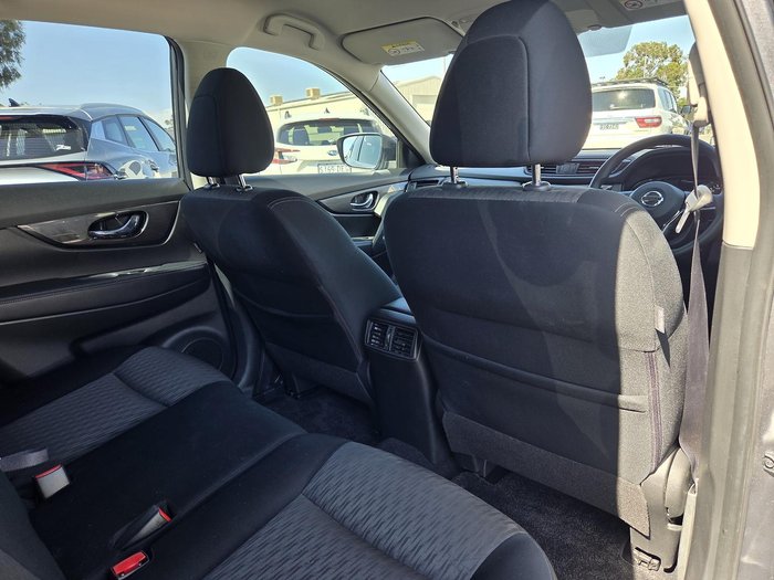 2020 Nissan X-TRAIL ST