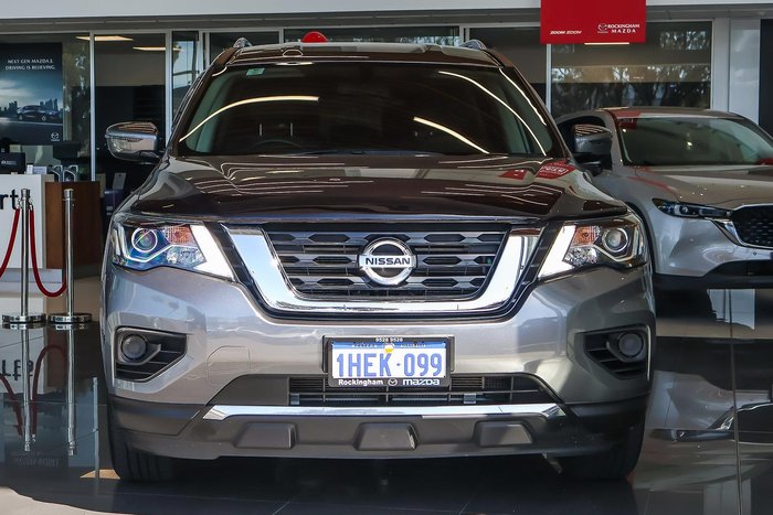 2020 Nissan Pathfinder ST