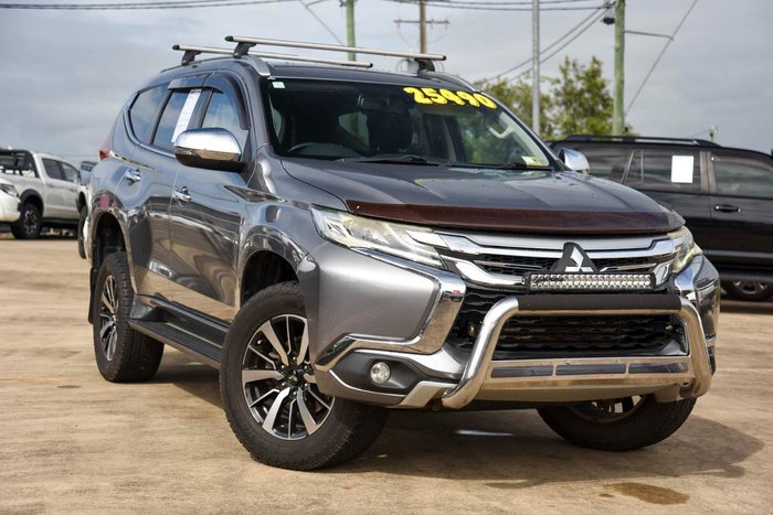 2015 Mitsubishi Pajero Sport GLS