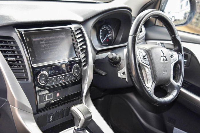 2015 Mitsubishi Pajero Sport GLS