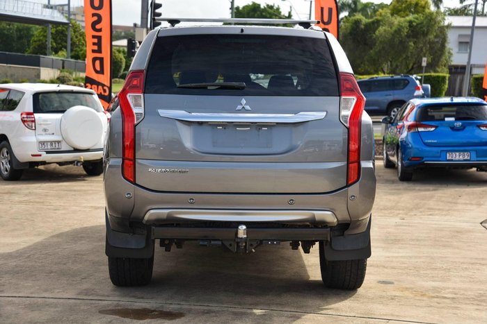 2015 Mitsubishi Pajero Sport GLS