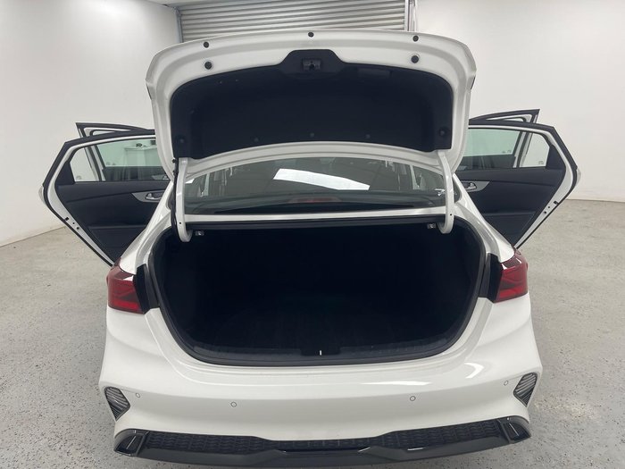 2023 Kia Cerato S BD MY24 Clear White