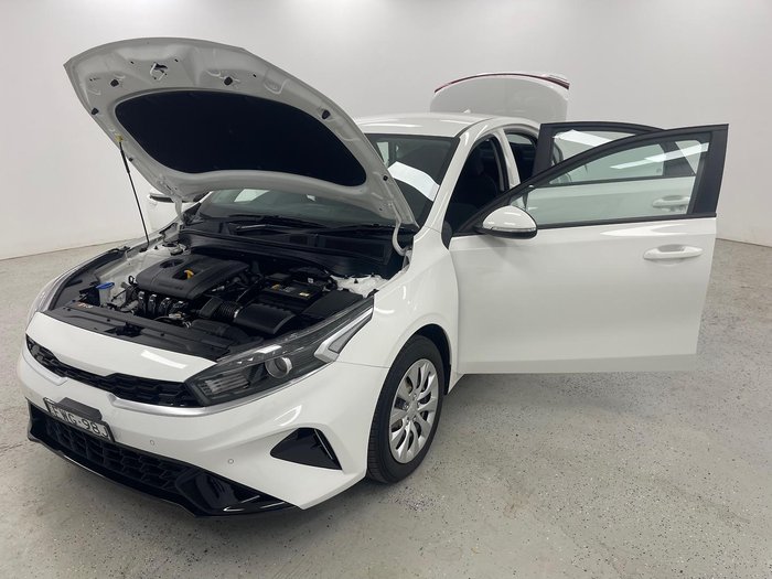 2023 Kia Cerato S BD MY24 Clear White