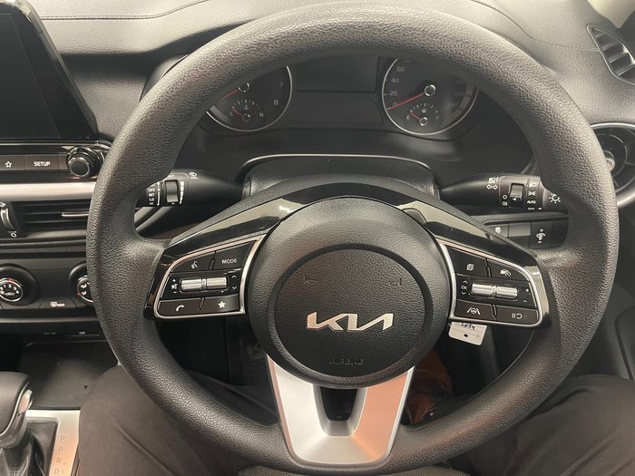 2023 Kia Cerato S BD MY24 Clear White