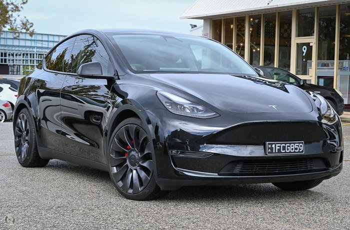 2023 Tesla Model Y Performance