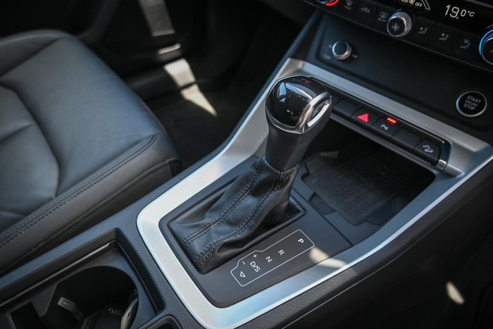 2020 Audi Q3 35 TFSI S line