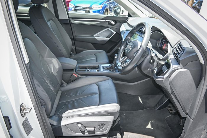 2020 Audi Q3 35 TFSI S line