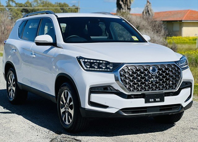 2025 KGM Rexton ELX