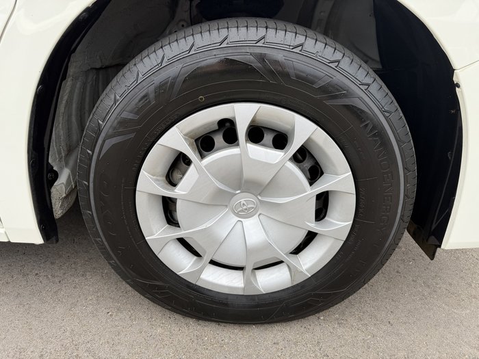 2022 Toyota Hiace LWB