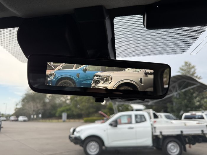 2022 Toyota Hiace LWB