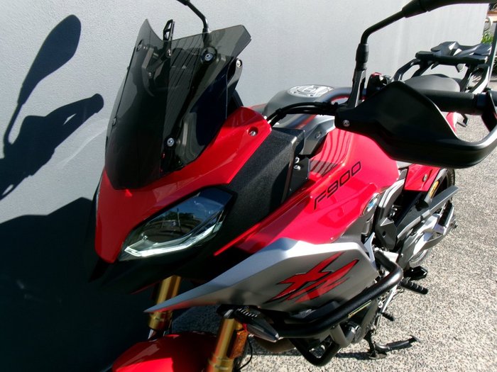 2021 BMW Motorrad F 900 XR TOUR RACING RED