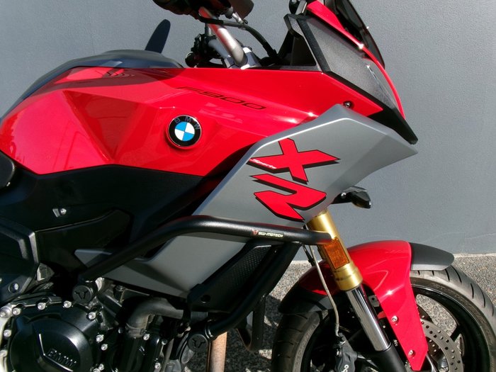 2021 BMW Motorrad F 900 XR TOUR RACING RED