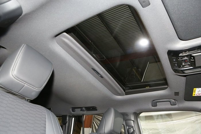 2025 Toyota Landcruiser Prado Altitude