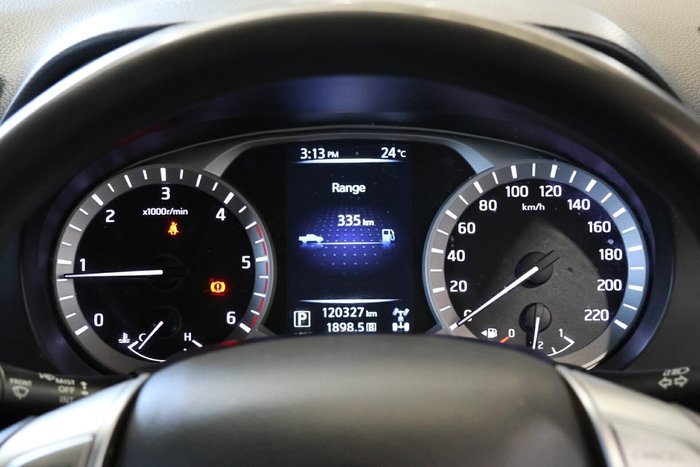 2018 Nissan Navara RX