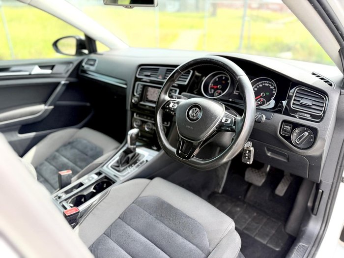 2013 Volkswagen Golf 110TDI Highline 7 Pure White